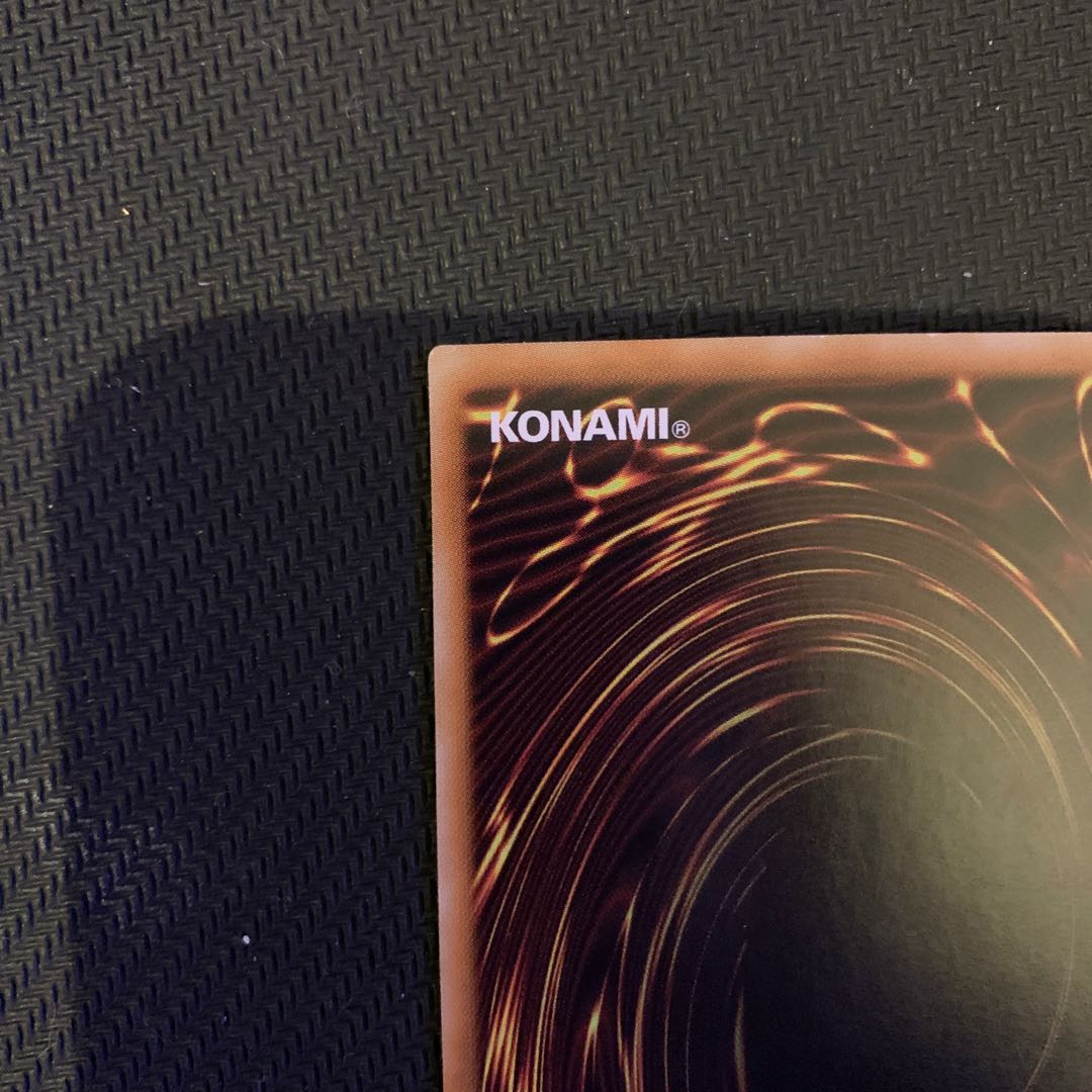 ブラック・最終値下げ　マジシャン パラレル ホログラフィックレア