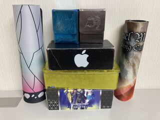 【値下げ】デュエマ引退品.5Cコントロール.スリーブ多数とプレイマット2枚付き