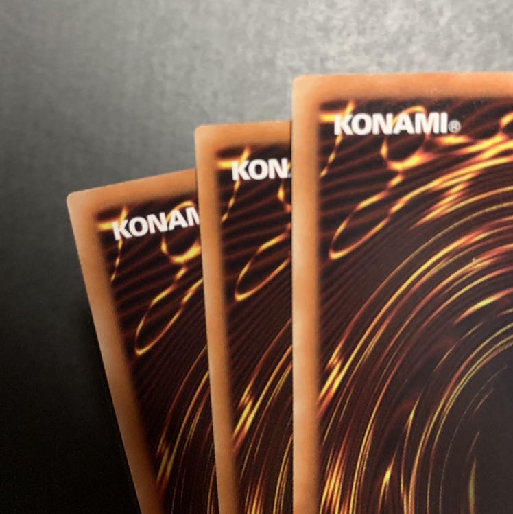 遊戯王　墓穴の指名者 パラレル ウルトレレア3枚