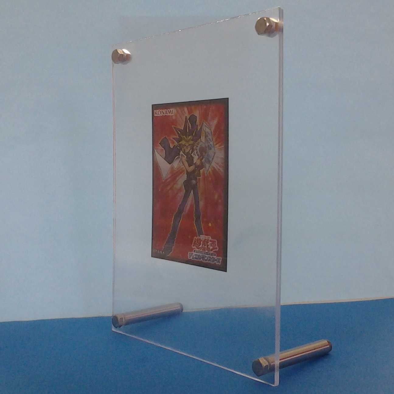 Berfomet Trekker case with photo stand