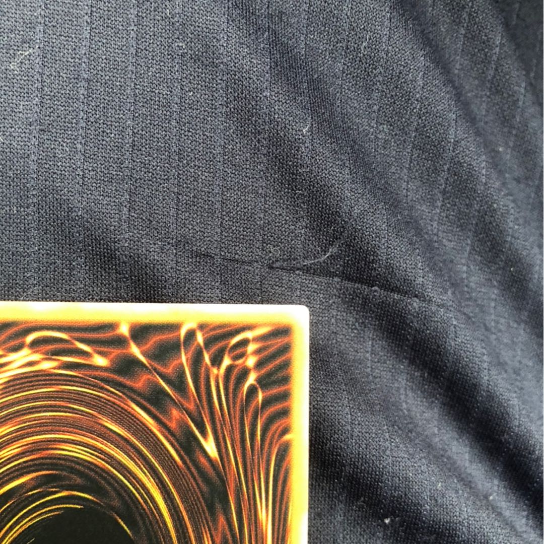 遊戯王 ブラック・マジシャン 初期 レリーフ 美品