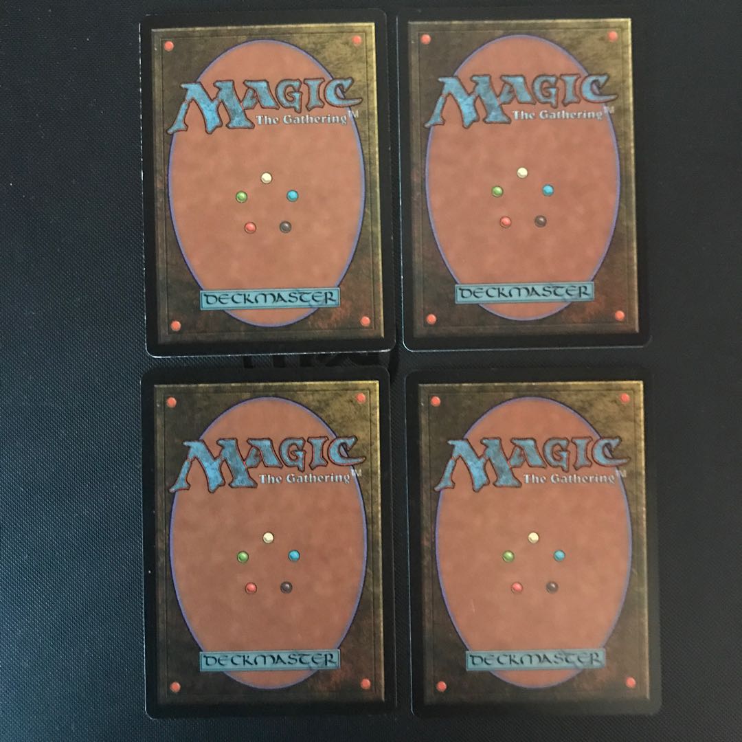 暴露 メルカディアンマスクス 英語版 4枚