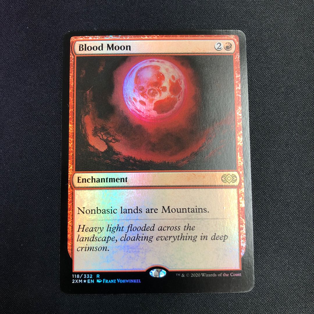 血染めの月 foil 英語版