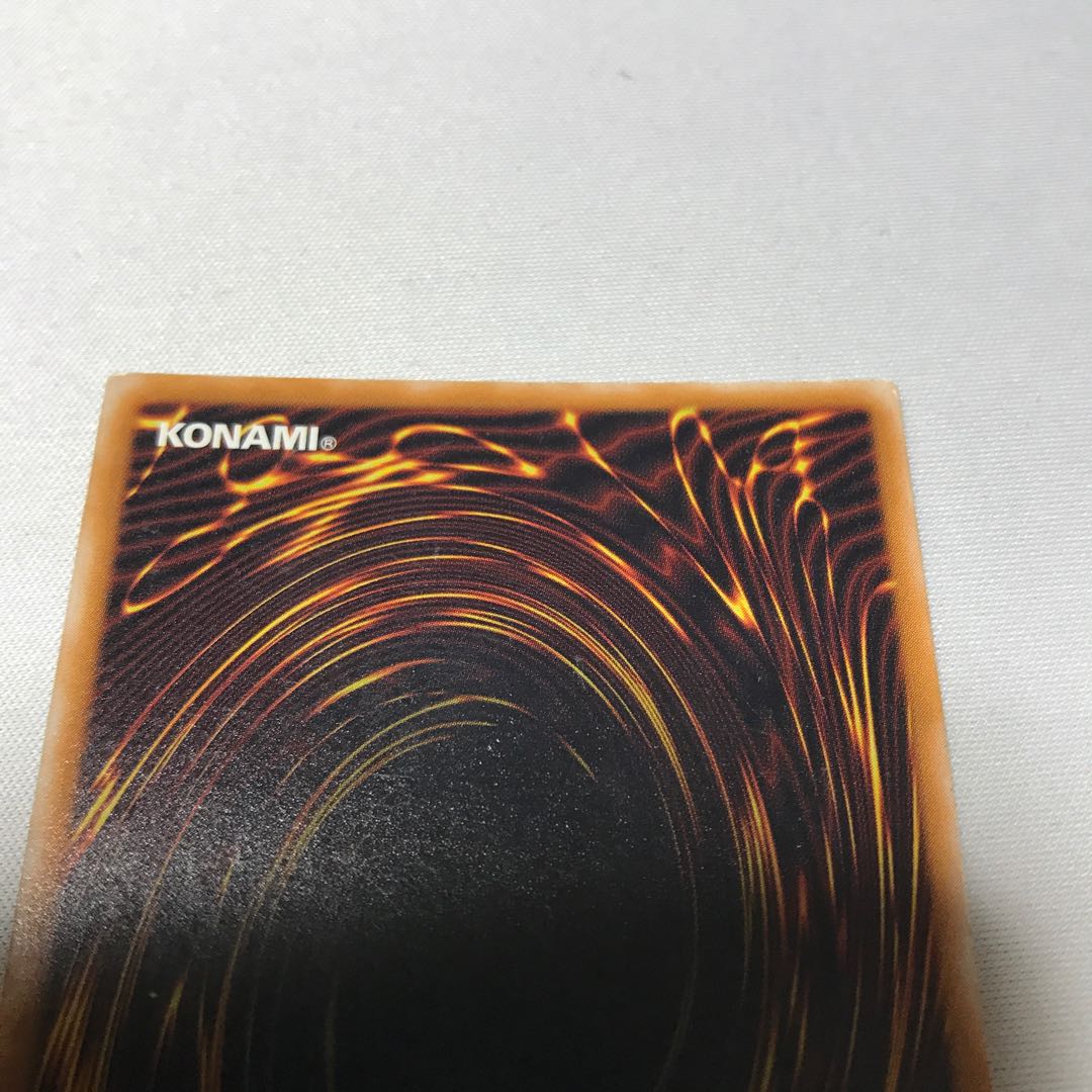 右手に盾を左手に剣を　初期ウルトラ