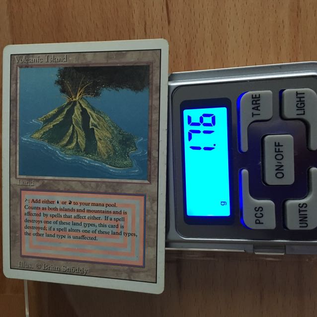 volcanic island 英語1枚　プレイド