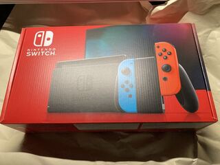 新品未開封　Nintendo Switch ネオン