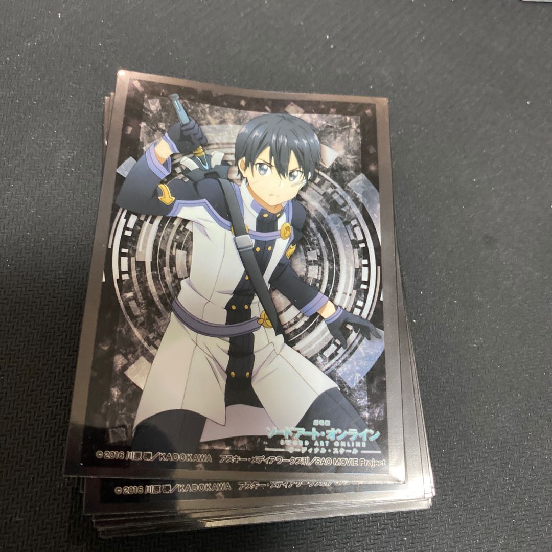 Kirito, 40 sleeves.