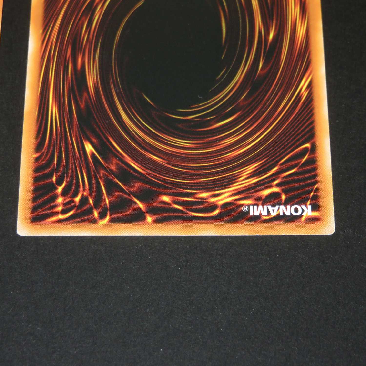 English Collectors Riira (Relief twin Kiss Kill Treat Prisma Secret