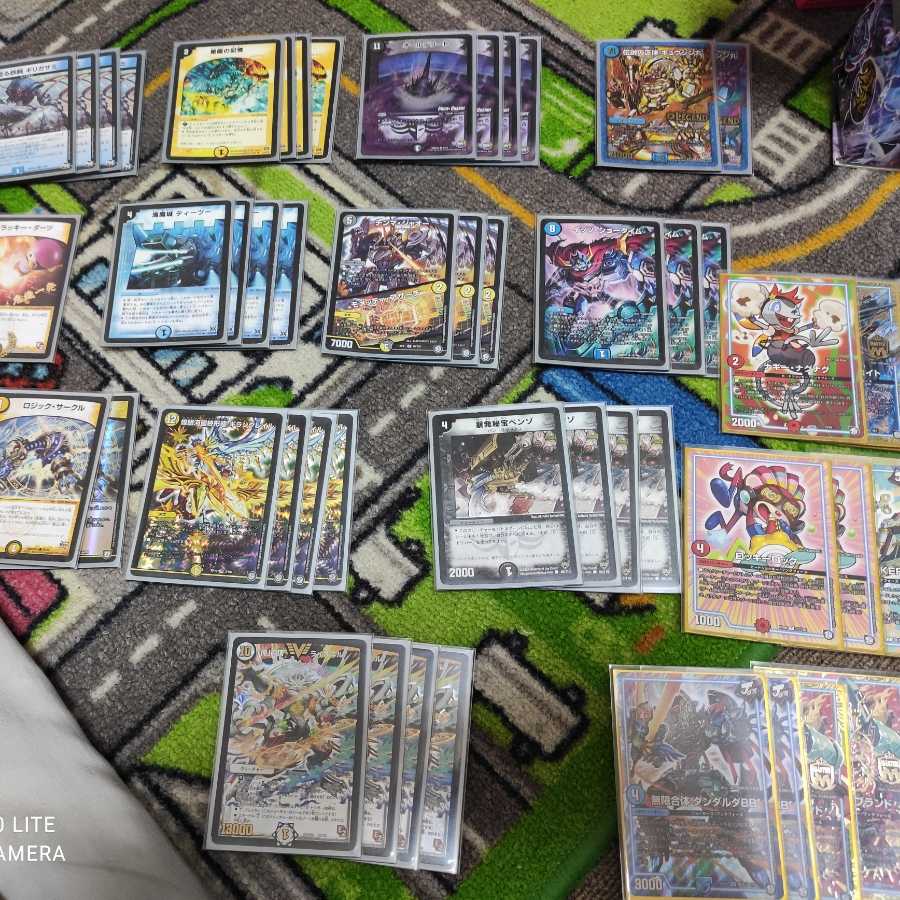 値下げカモンヌ星龍ベンゾwith Flat の通販 ゆう Yuu Megu Nene Magi トレカ専用フリマアプリ