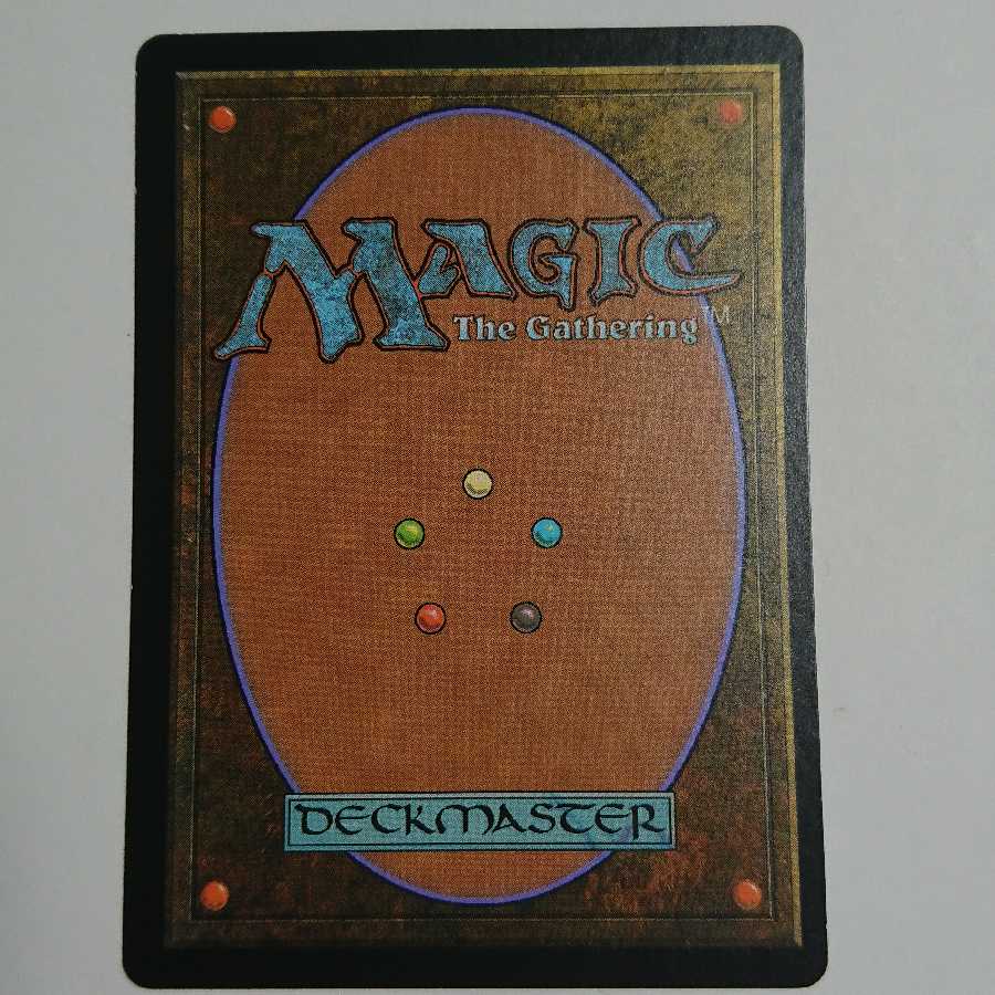 溢れかえる岸辺