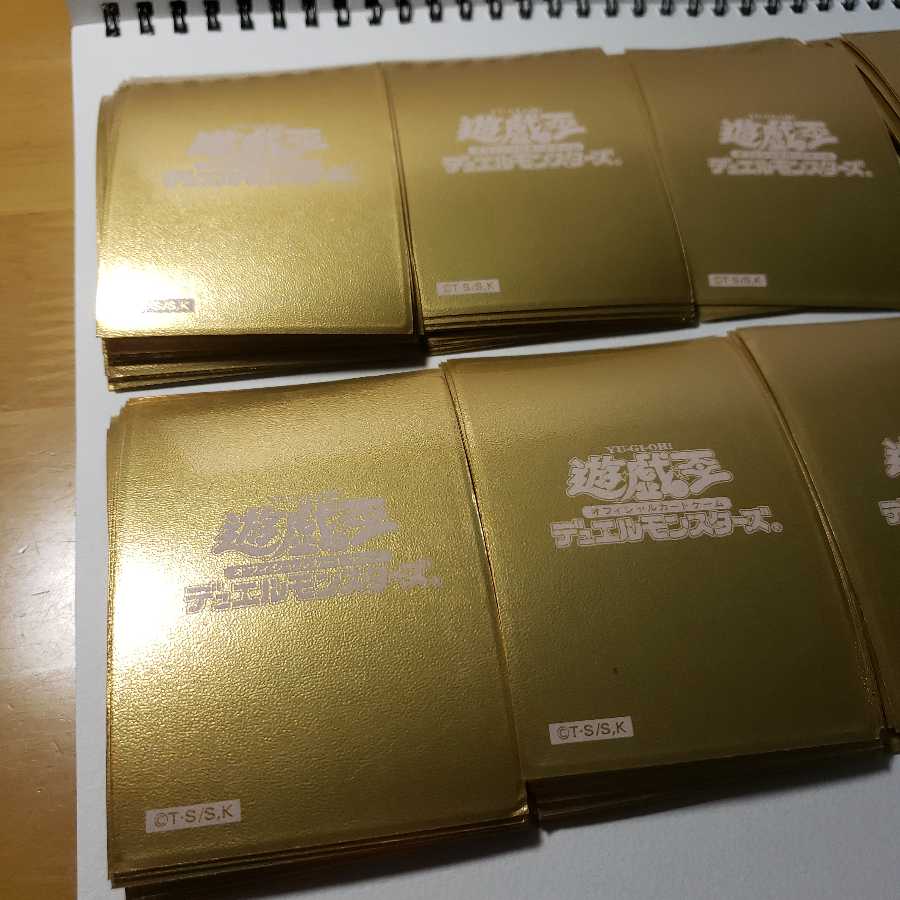遊戯王 初期ロゴ スリーブ金 1枚の通販 螺旋階段（2034442499） | magi