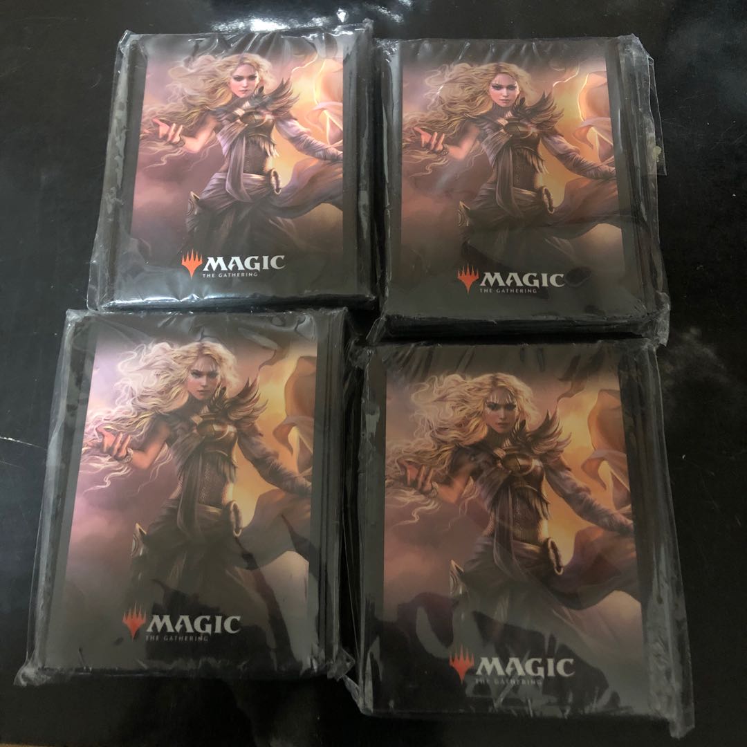 Sleeve Serra the Benevolent 4 unopened