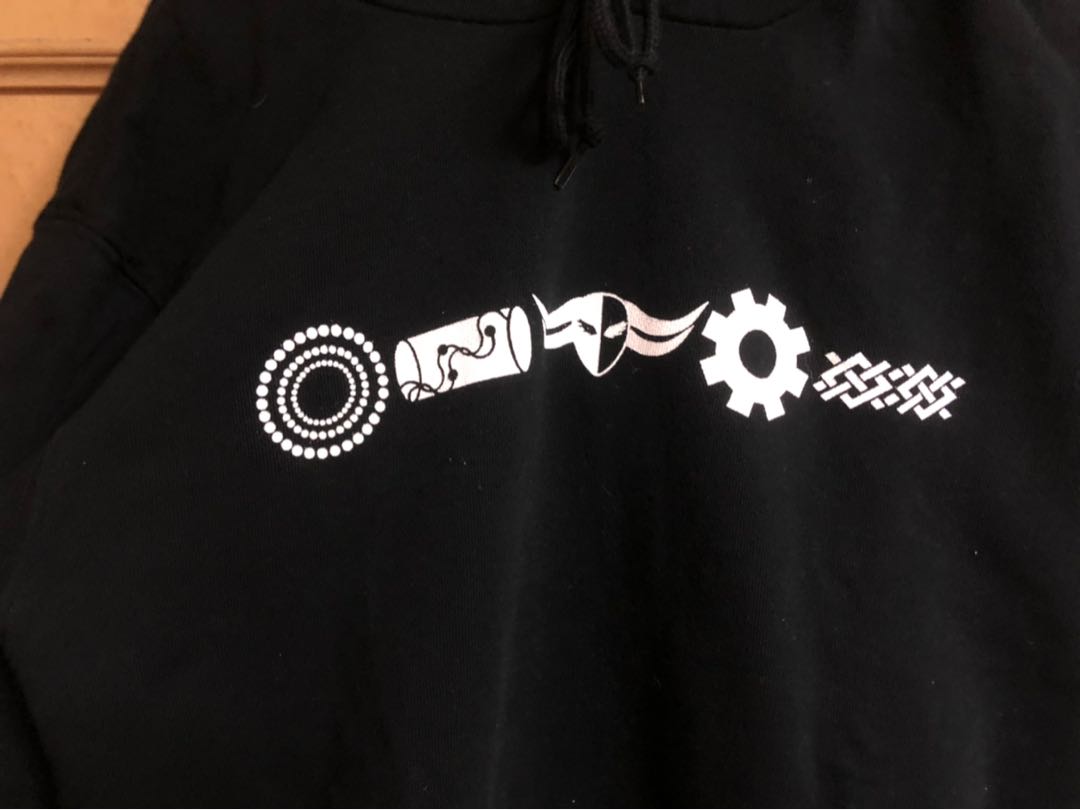 デュエマ 文明パーカーLサイズ