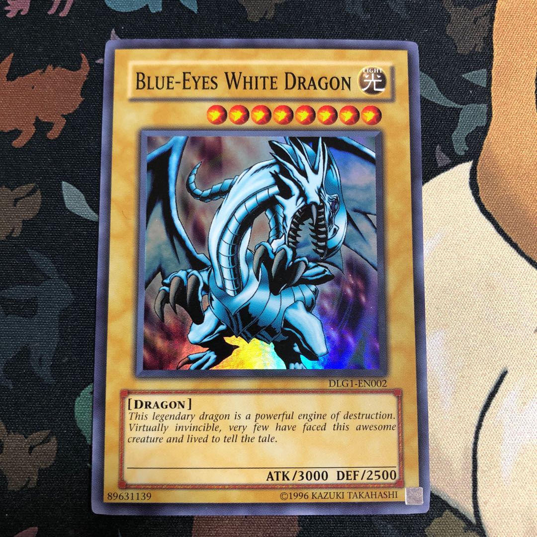 Blue-Eyes White Dragon Super Rare