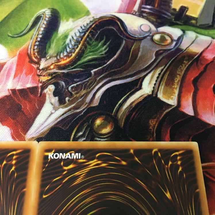 鎧黒竜-サイバー・ダーク・ドラゴン アルティメットレア　レリーフ