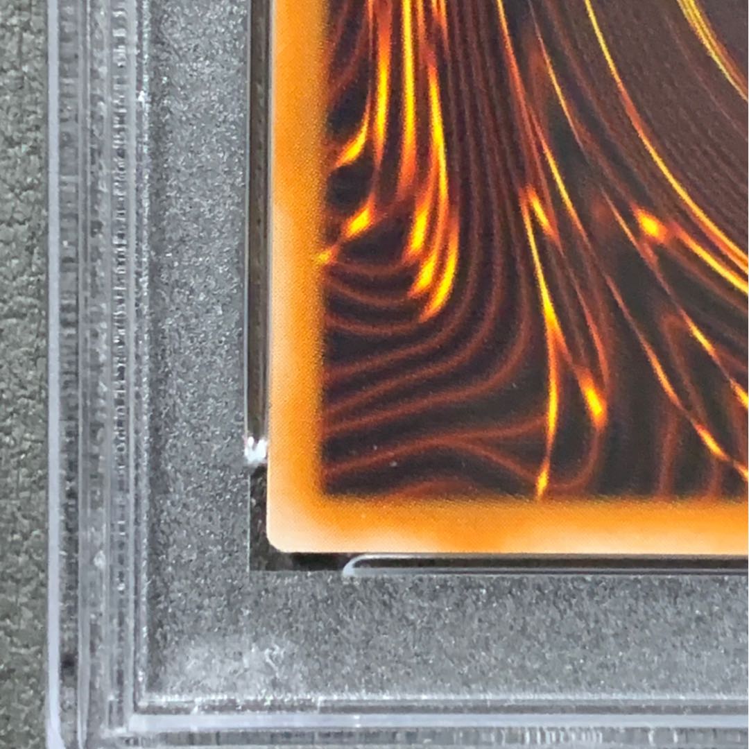 マジシャン・オブ・ブラックカオス　レリーフ　PSA8