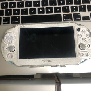 PSVita 2000型 充電器付き