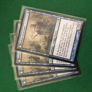 秘密を掘り下げる者 英語版 4枚