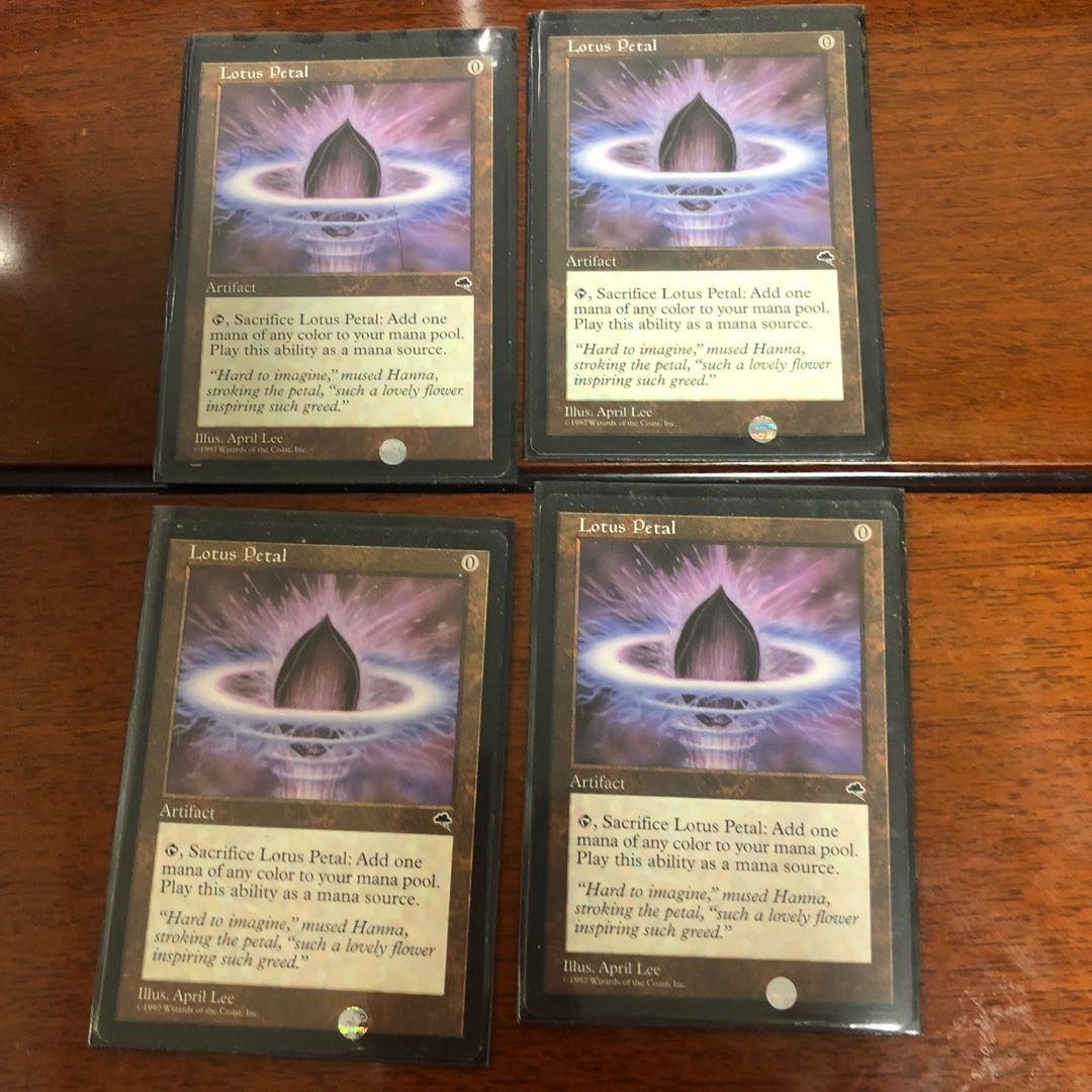 Lotus Petal 4-piece set