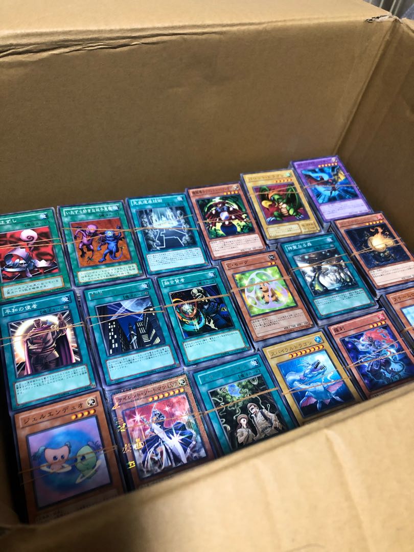遊戯王　まとめ売り　10000枚