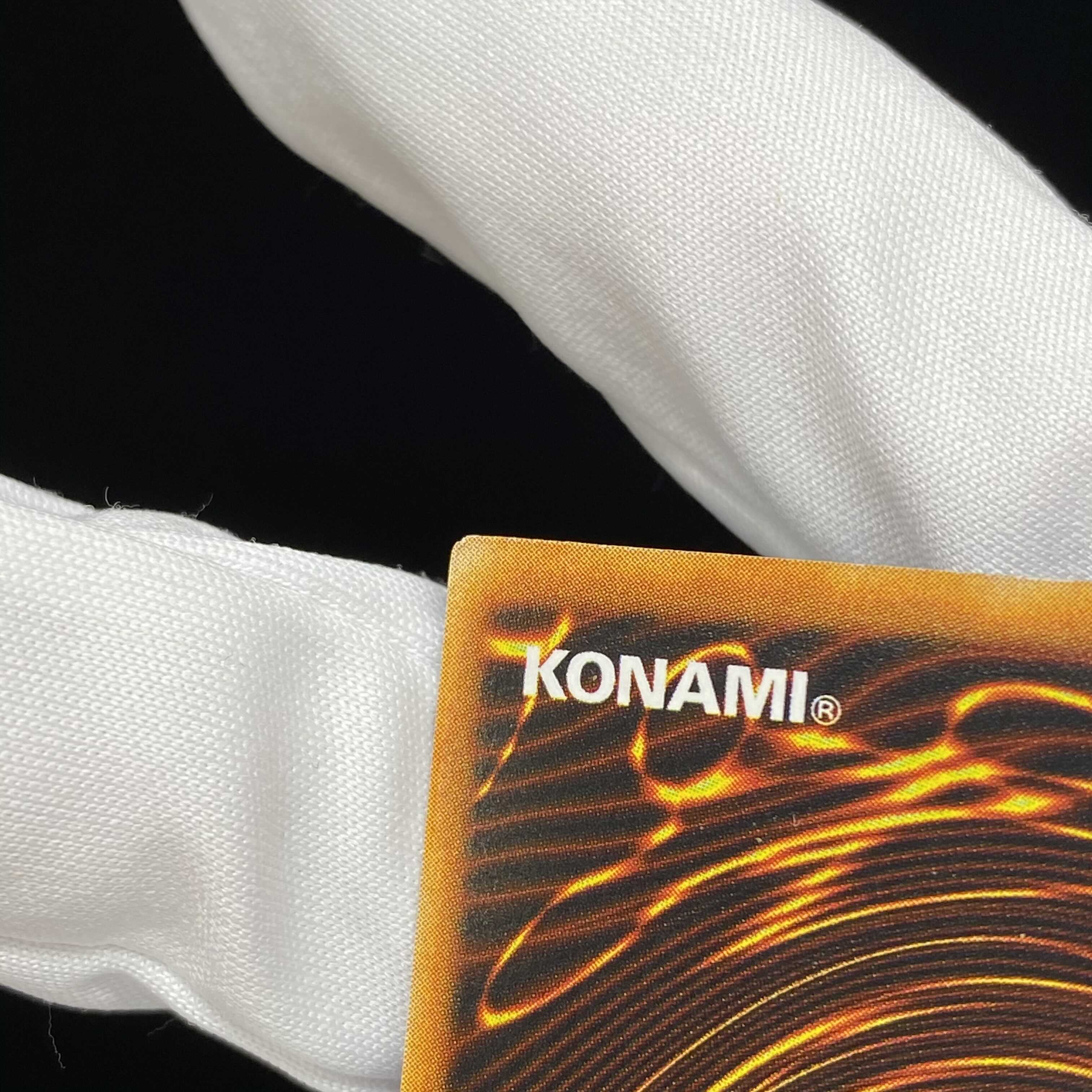 Kunai with Chain Early Ultra Rare magi graded