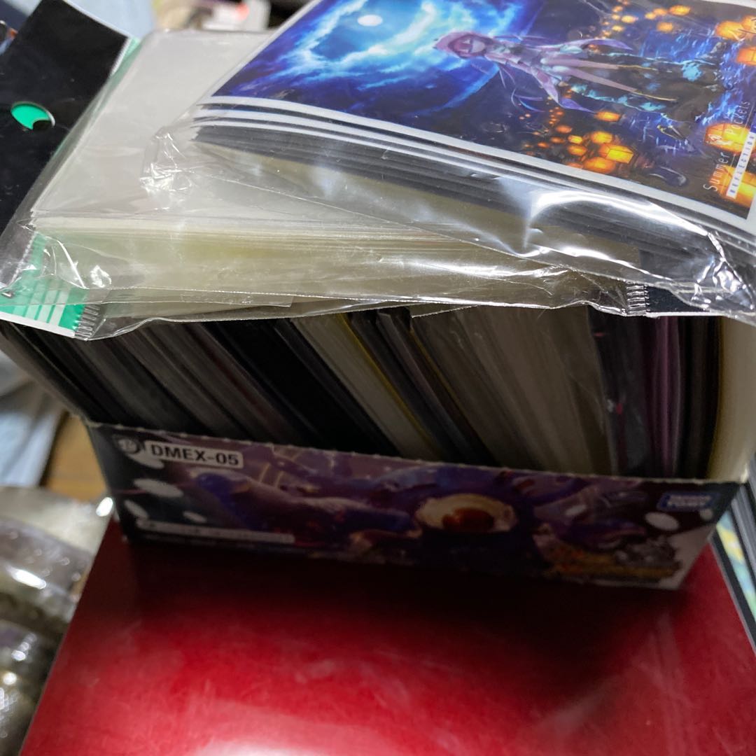 Cards and sleeves sold in bulk.
