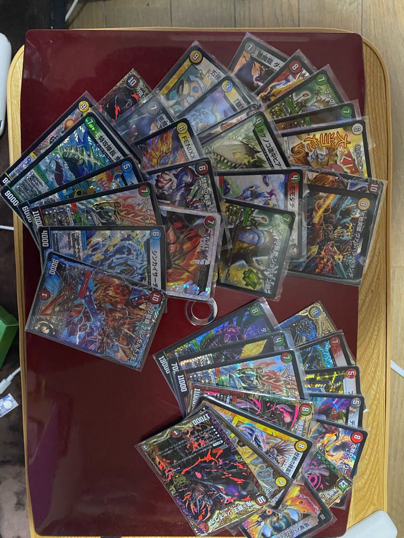 Cards and sleeves sold in bulk.