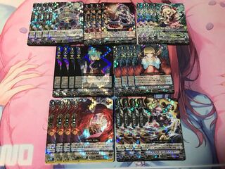 ヴァンガード  クランセレクションプラスvol2 ペイルムーン4コン（1枚SP)