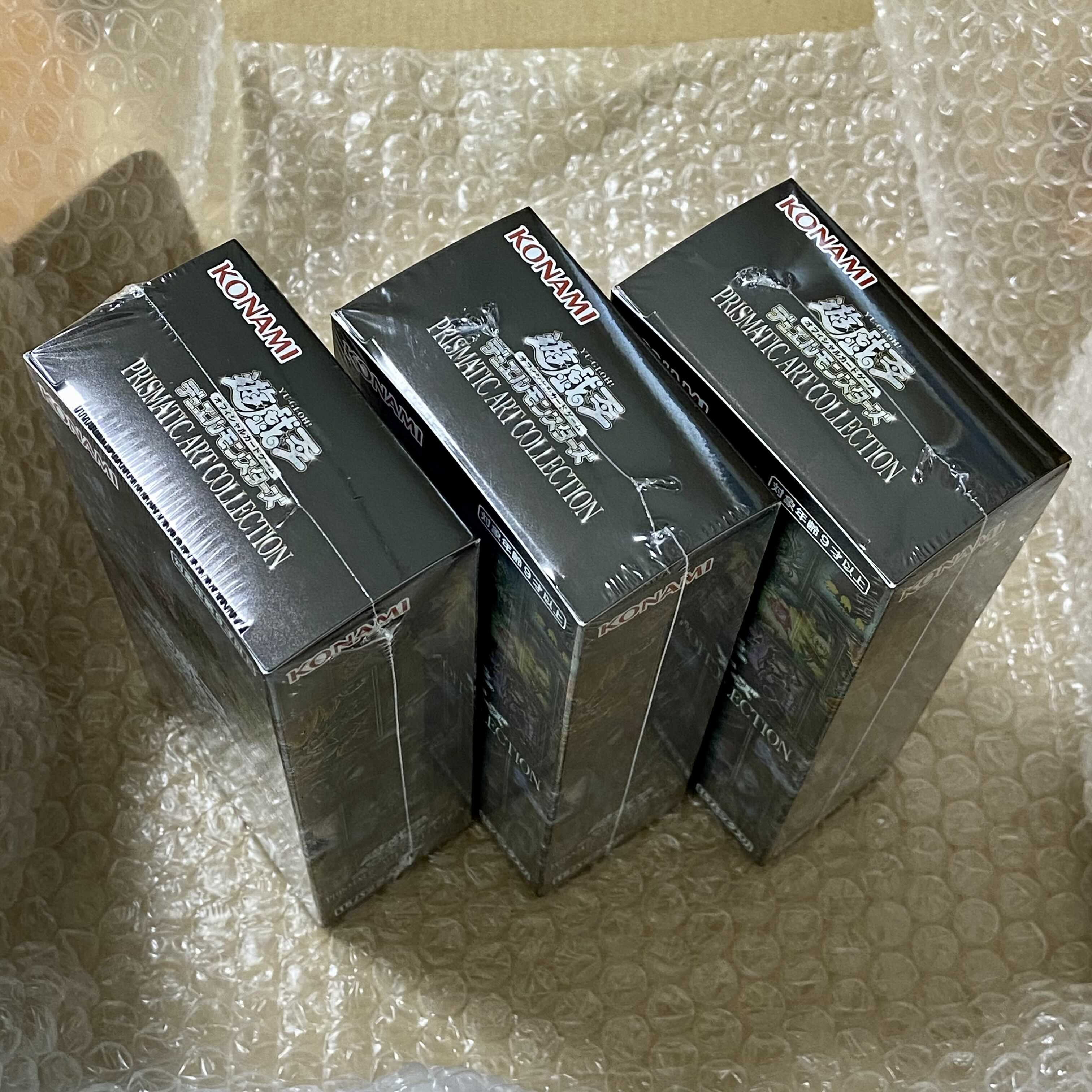 King of Games Prismatic Art Collection 2 boxes +1 box of cards