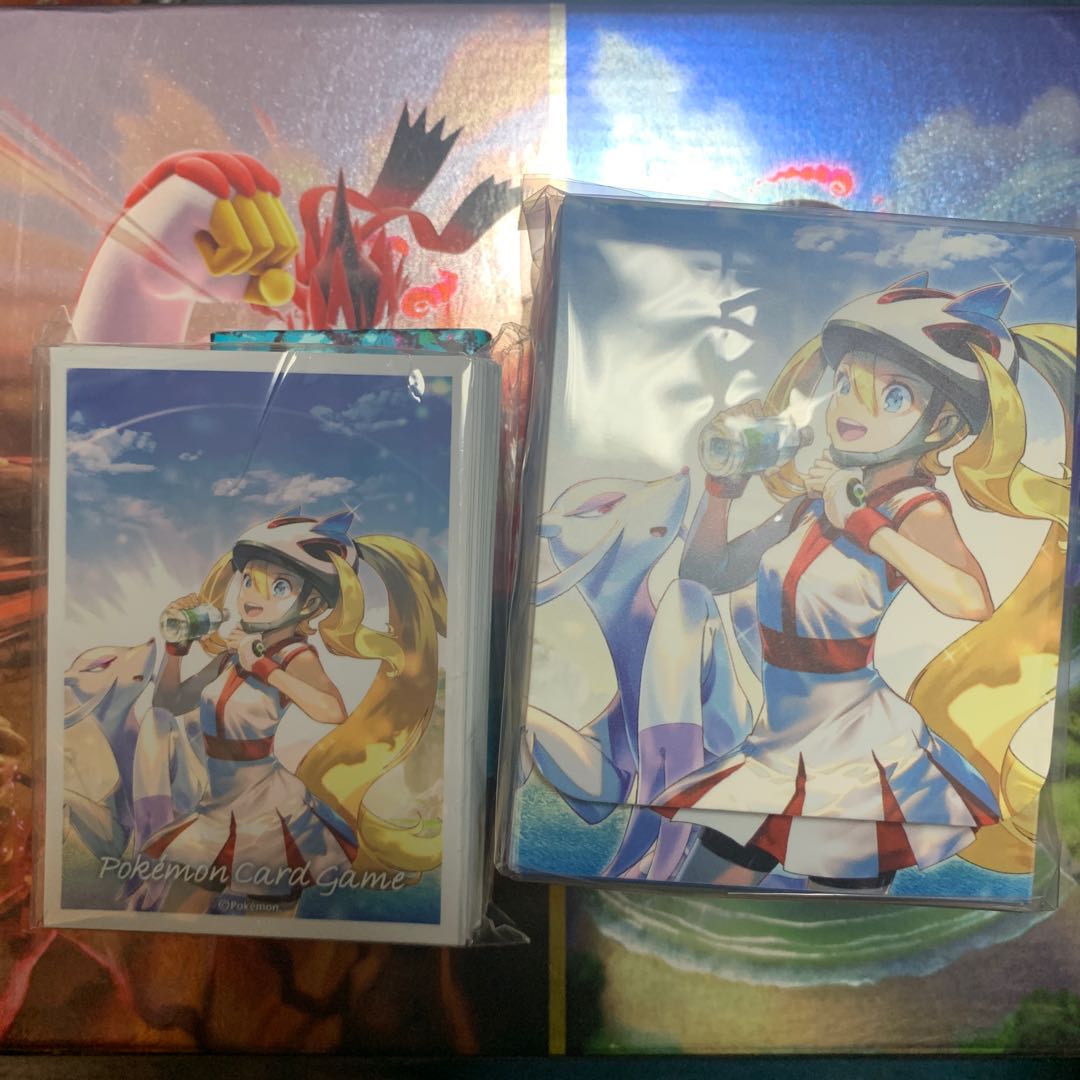 Korrina Sleeve Deck Case Pokémon