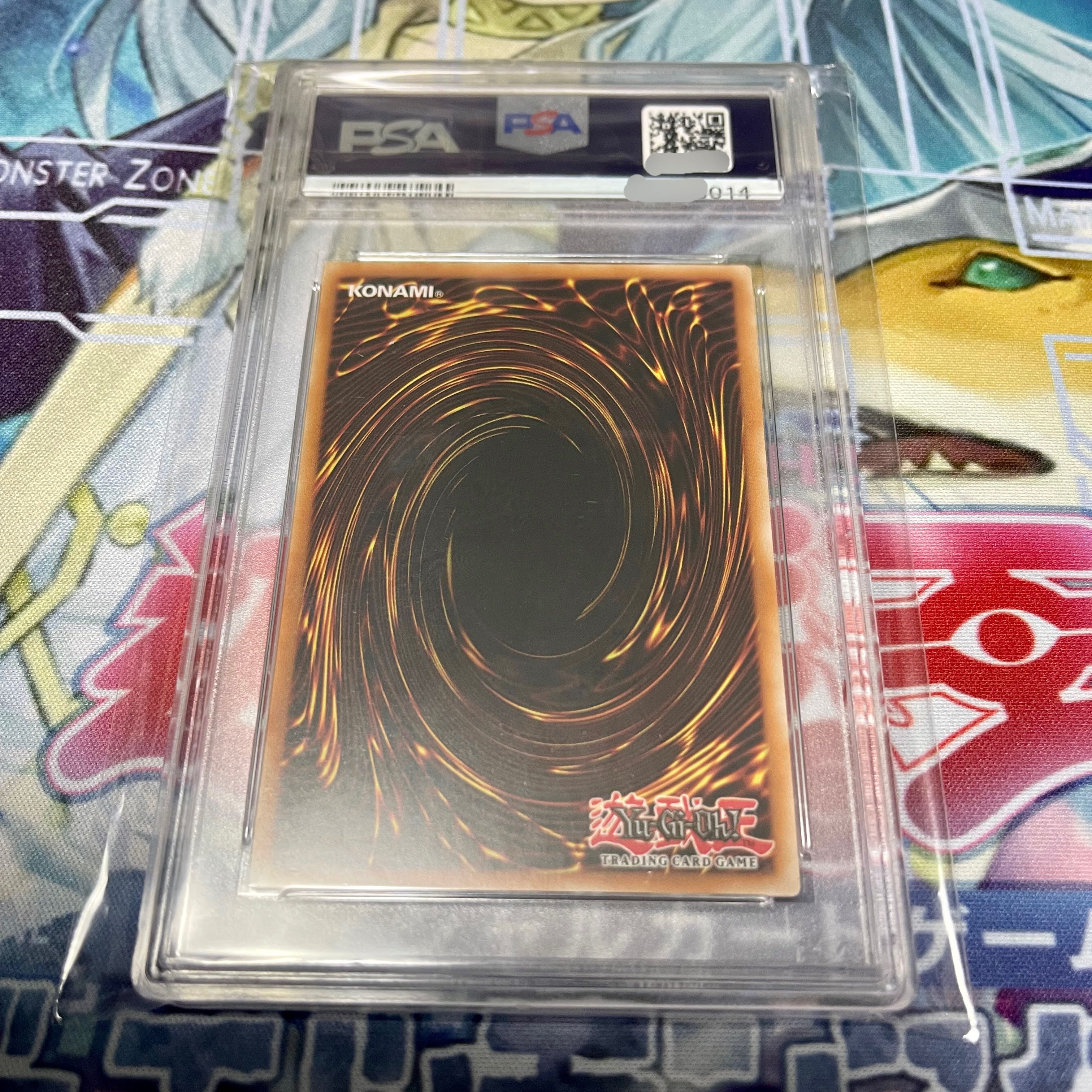 Blue-Eyes White Dragon Crasher Wakeimum Gold Rare Umi Outside Edition PSA10 Extremely Valuable