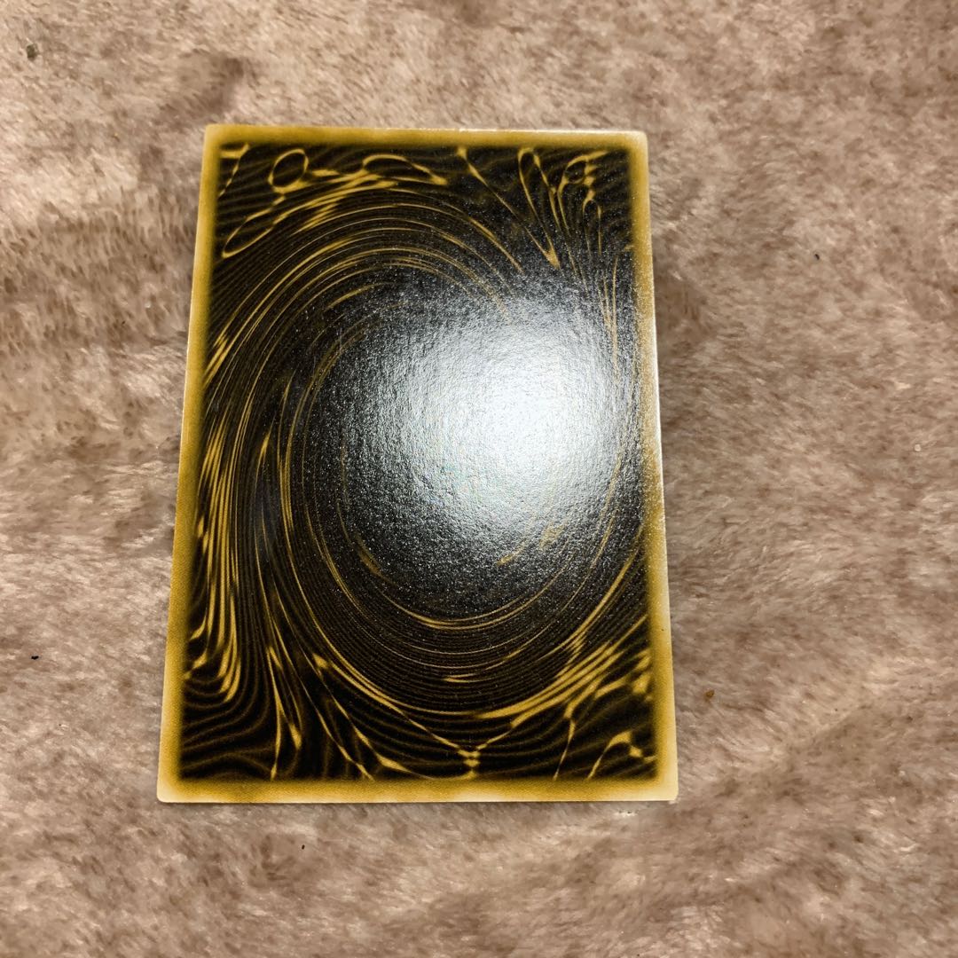 三幻神 オシリスの天空竜 オベリスクの巨神兵 ラーの翼神龍