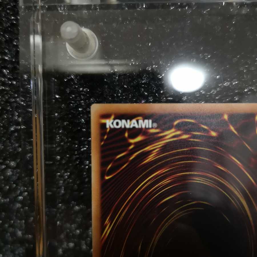 真紅眼の黒竜 20thシークレットレア 20CP-JPS03