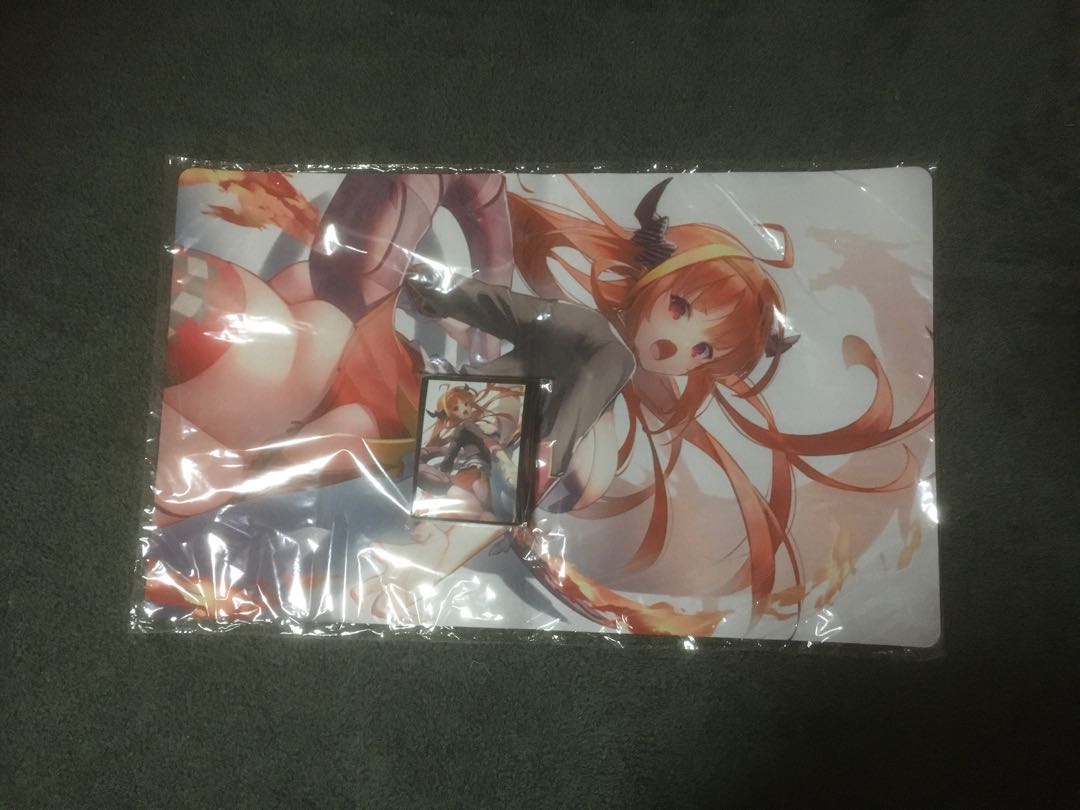 サンパン 桐生ココ スリーブ プレイマット