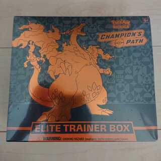 新品 品薄 未開封 チャンピオンズパス エリートトレーナーボックス リザードン