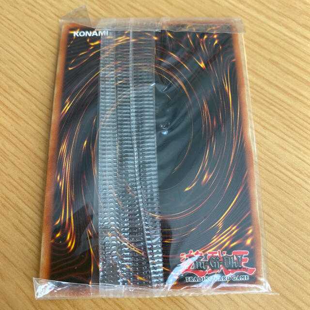 遊戯王カード　新品未開封　英語版 1枚