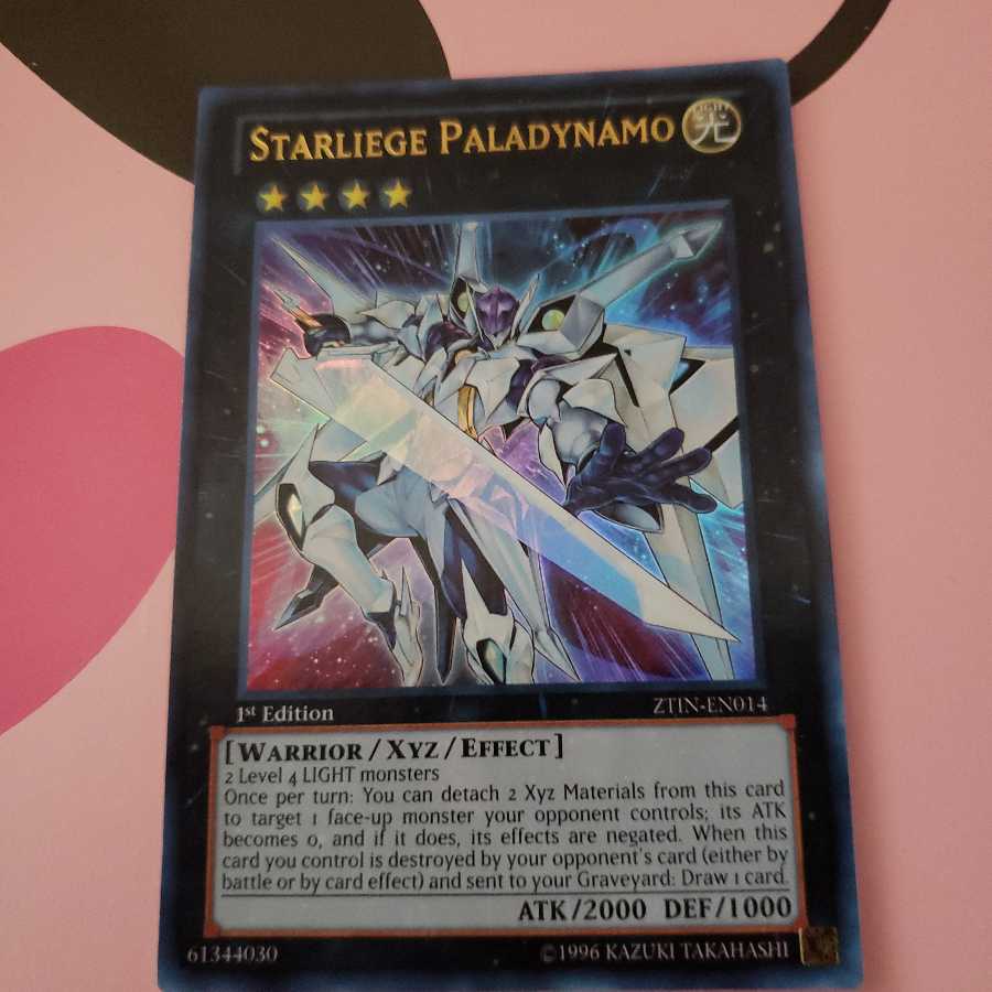 輝光子パラディオス ウルトラレア英語版