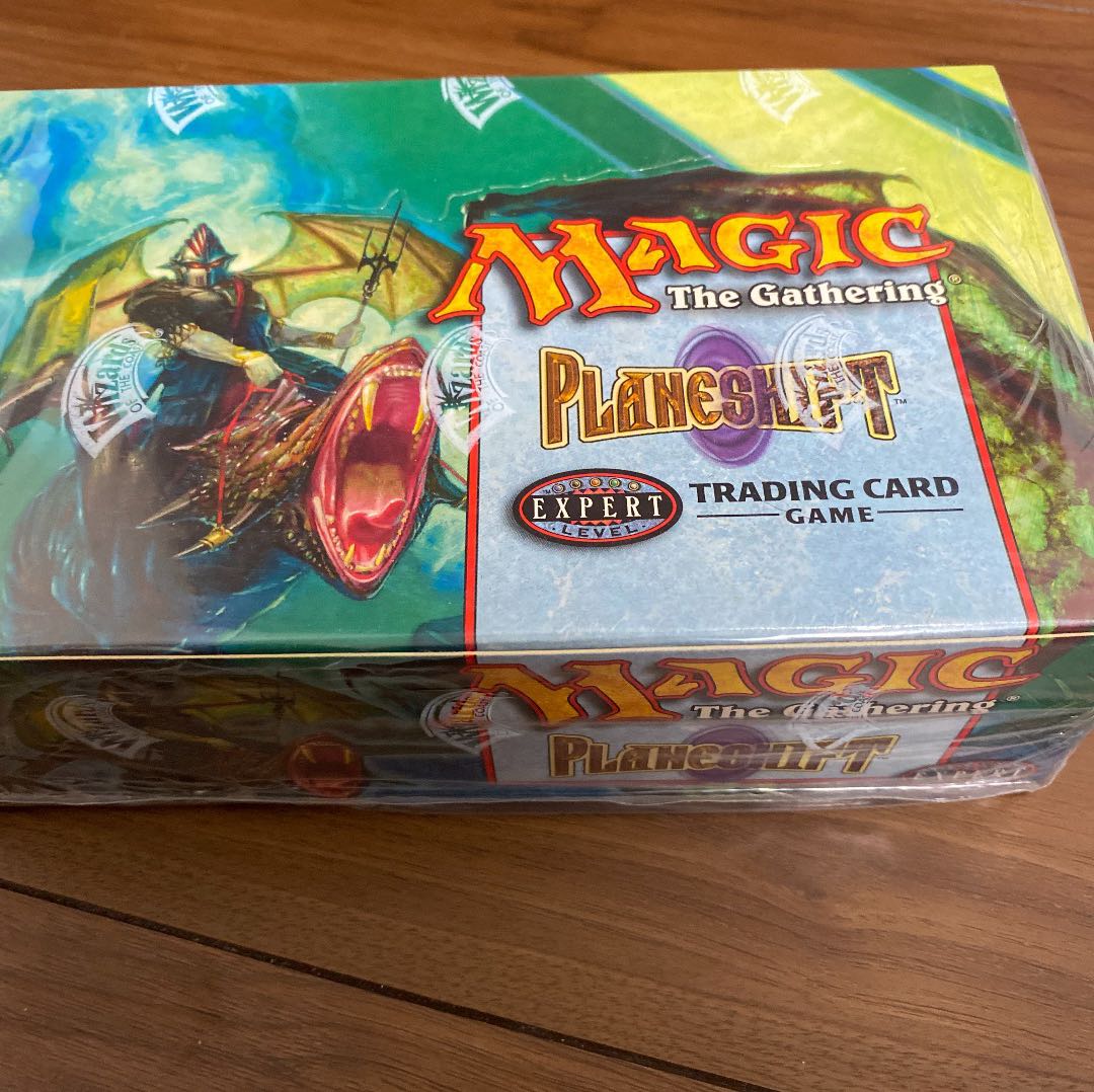 プレーンズシフト 英語版 未開封1box