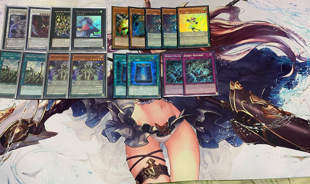 Yu-Gi-Oh, The Magician English Version Deck, on hold (40000)