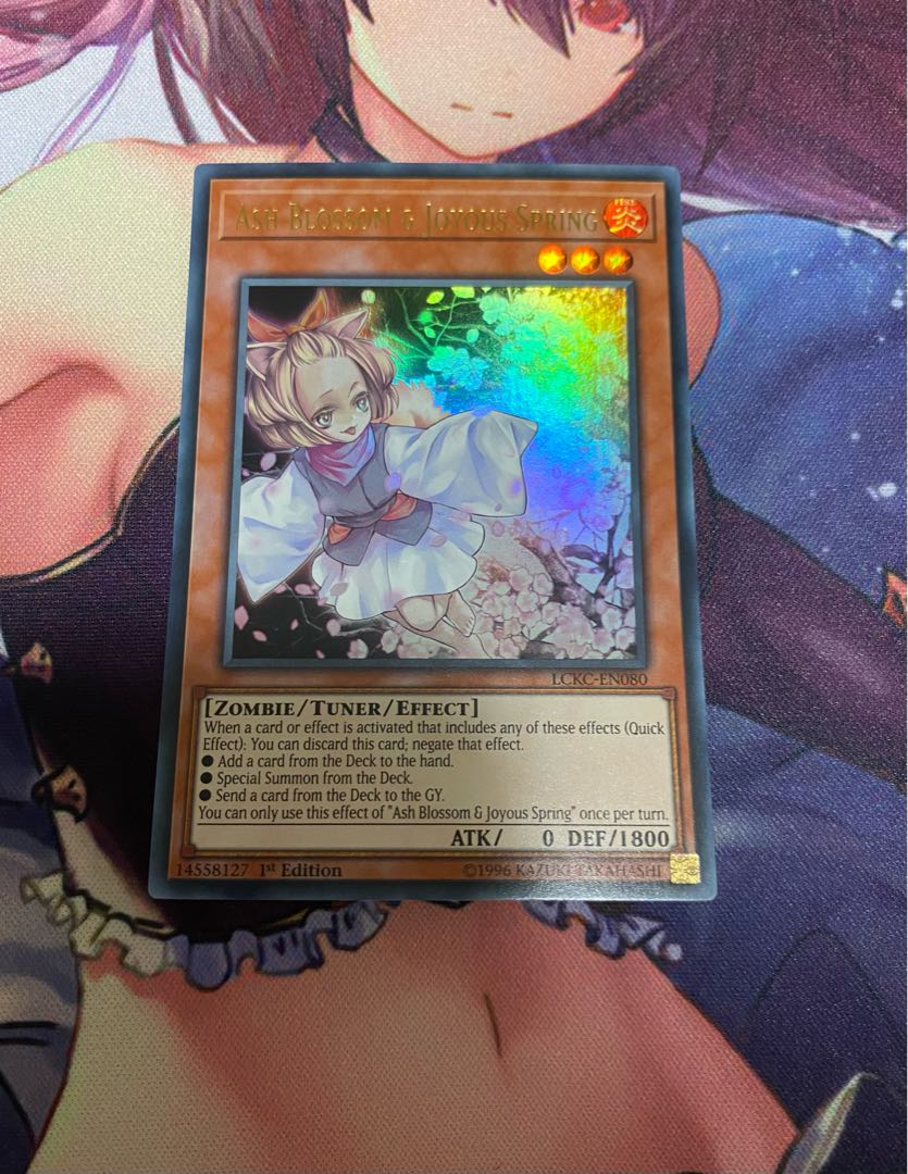 Yu-Gi-Oh, The Magician English Version Deck, on hold (40000)