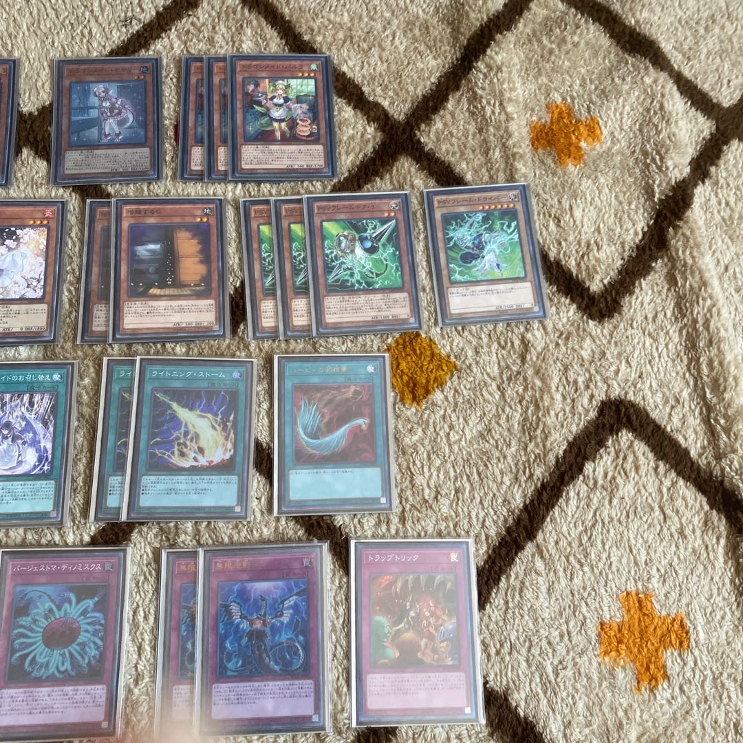 ドラゴンメイドデッキ スリーブ付き