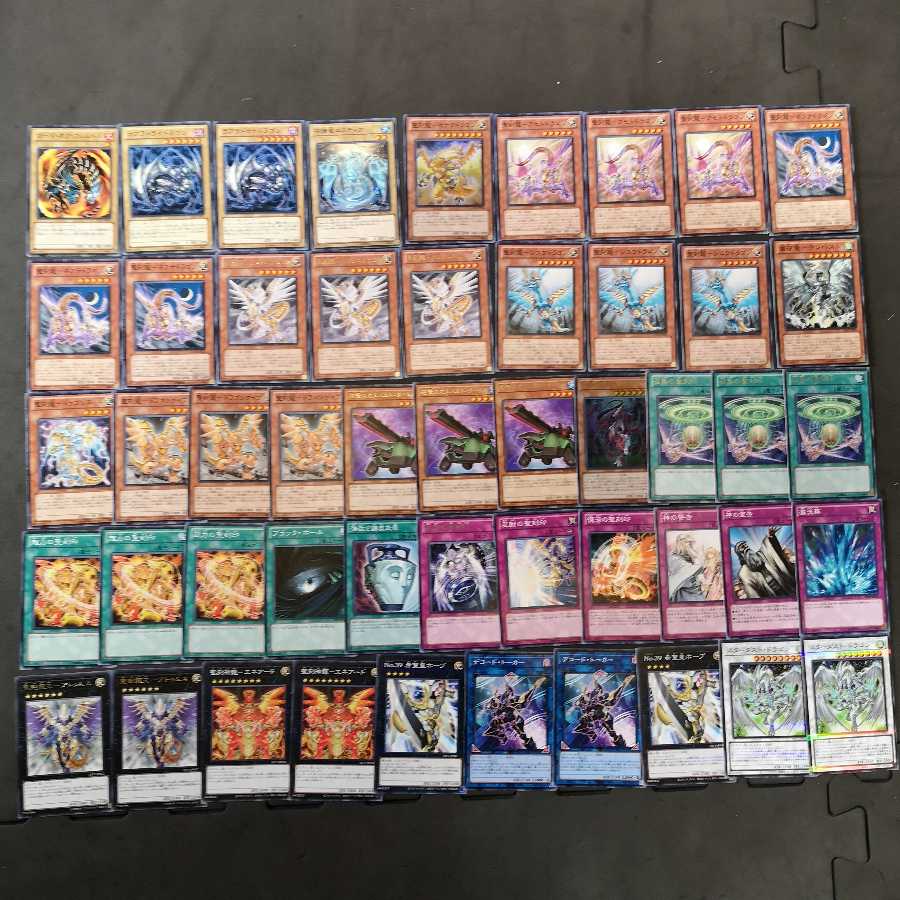 №19　遊戯王　聖刻龍　デッキ