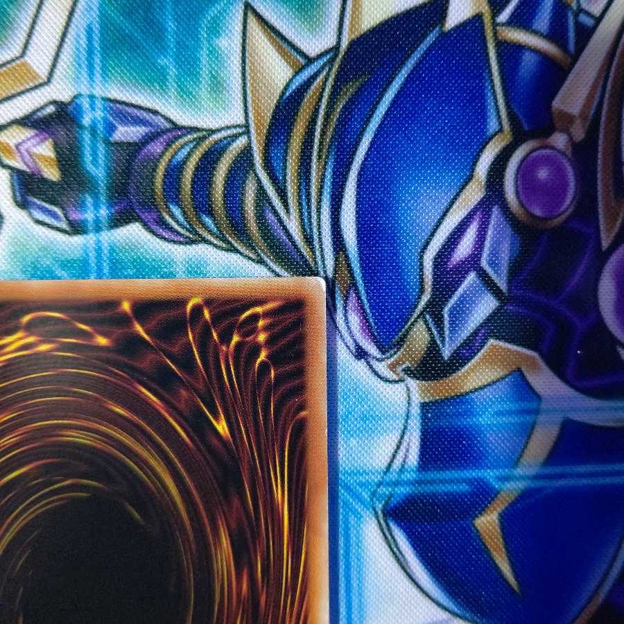 青眼の白龍 ミレニアムウルトラレア ４枚セット