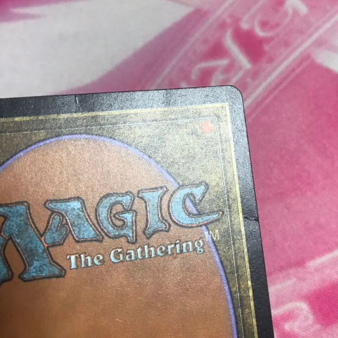 溢れかえる岸辺