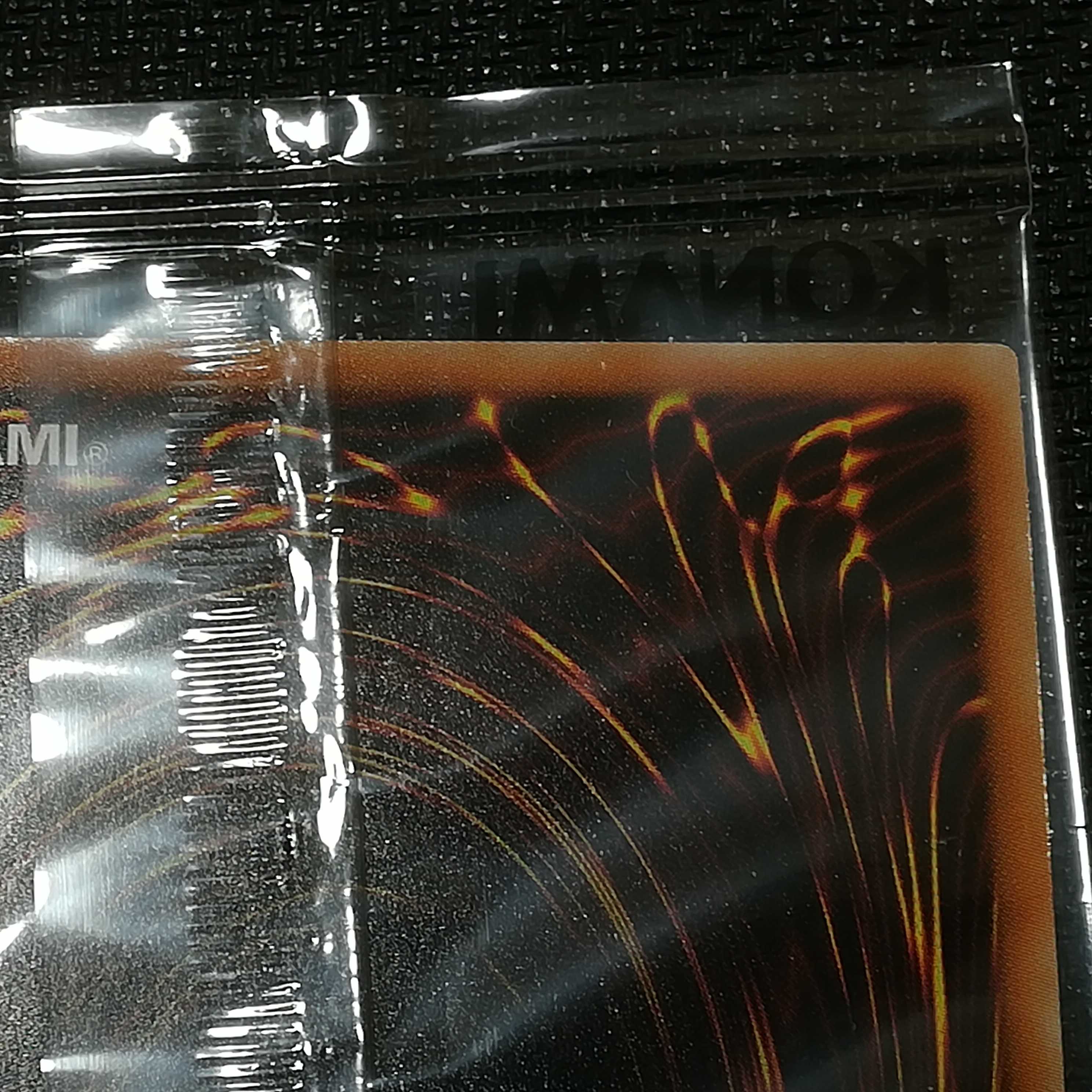 WCS2019 真紅眼の黒竜　死者蘇生ミレニアムシークレットレア　未開封　封筒付 1BOX