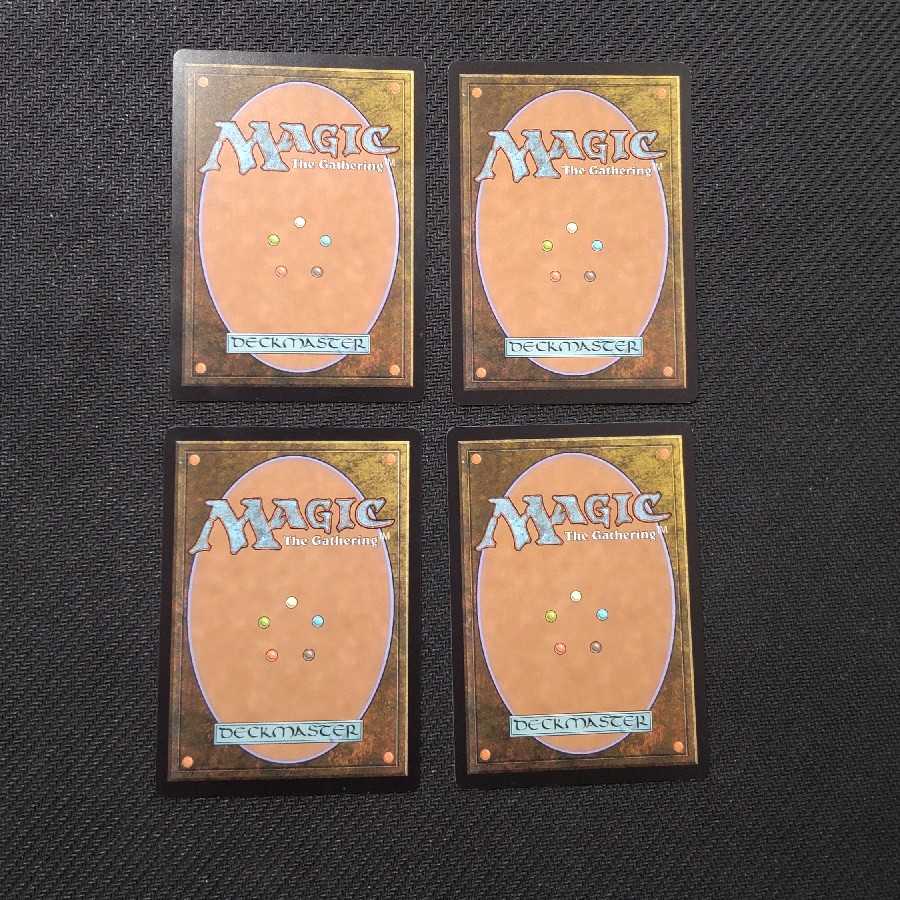 滋養の群れ UMA英語版 4枚セット