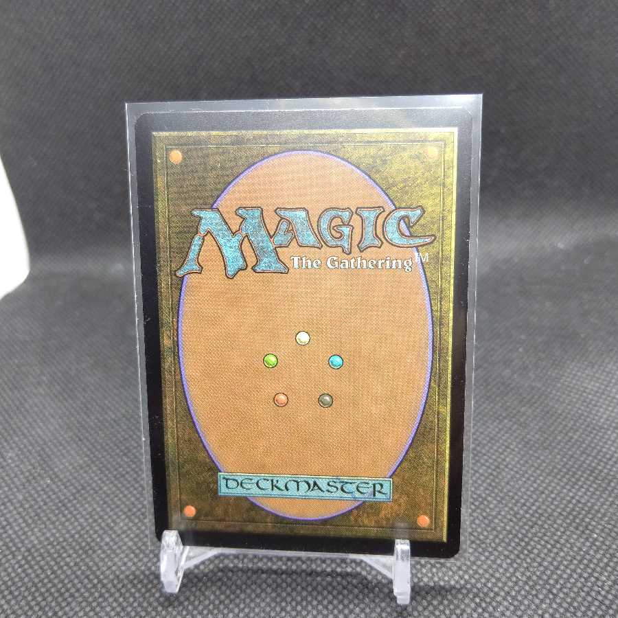 新緑の地下墓地