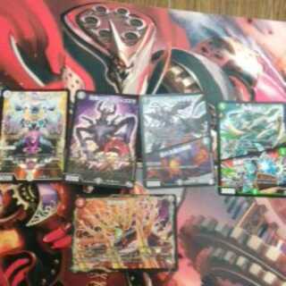 300 yen uniform storage corner