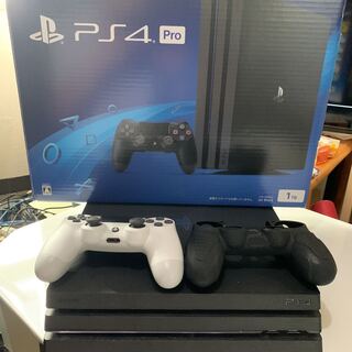 PS4Pro 1TB CUH-7200B