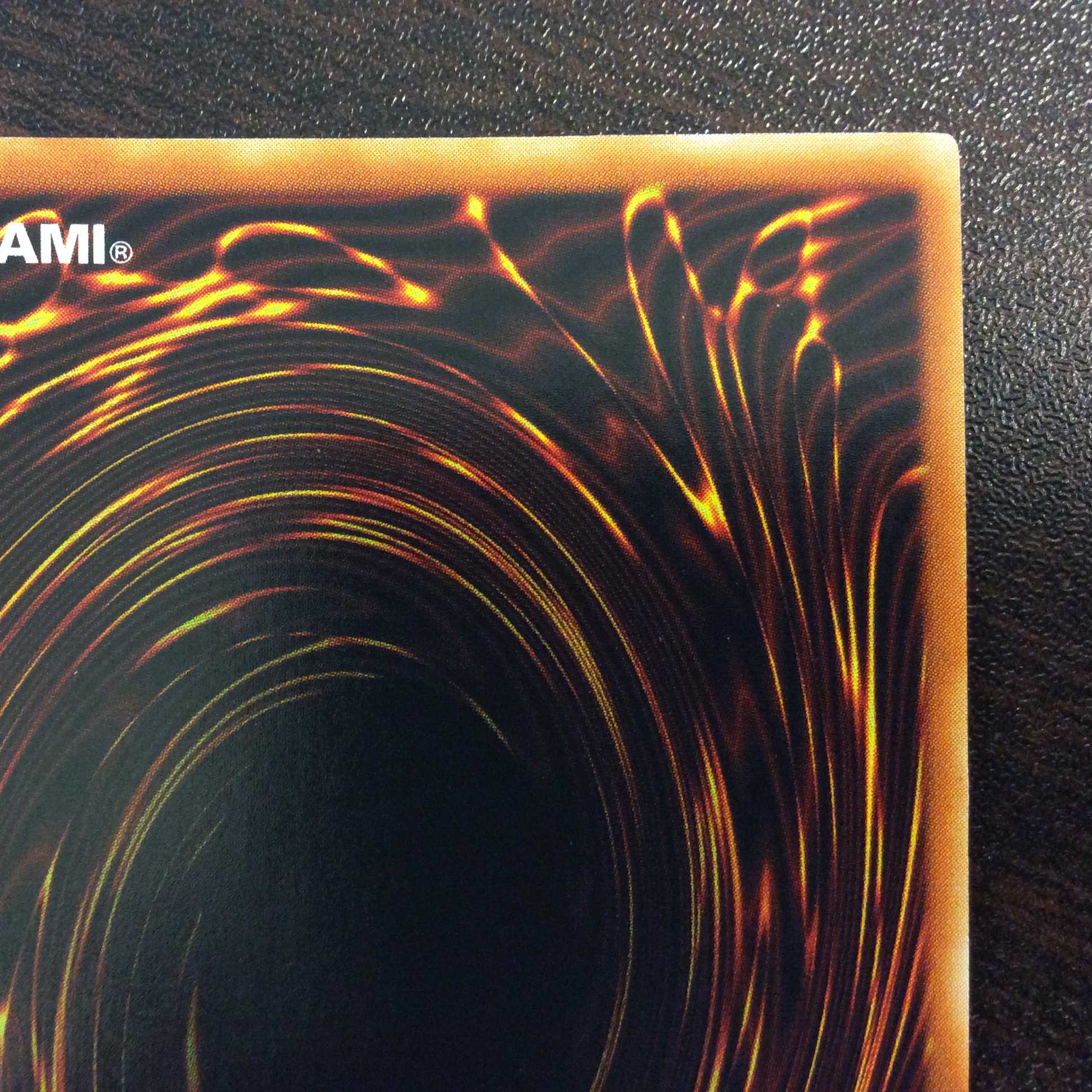 （美品）真紅眼の闇竜　アルティメットレア　レリーフ